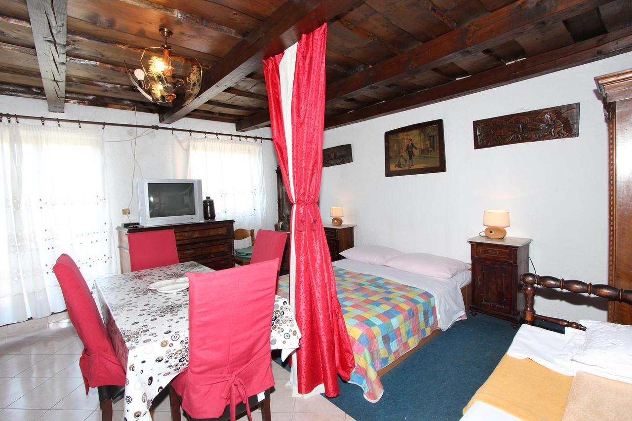 רוביני Apartments Sebal מראה חיצוני תמונה